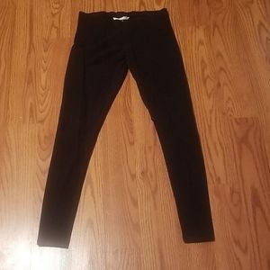 Small short black leggings